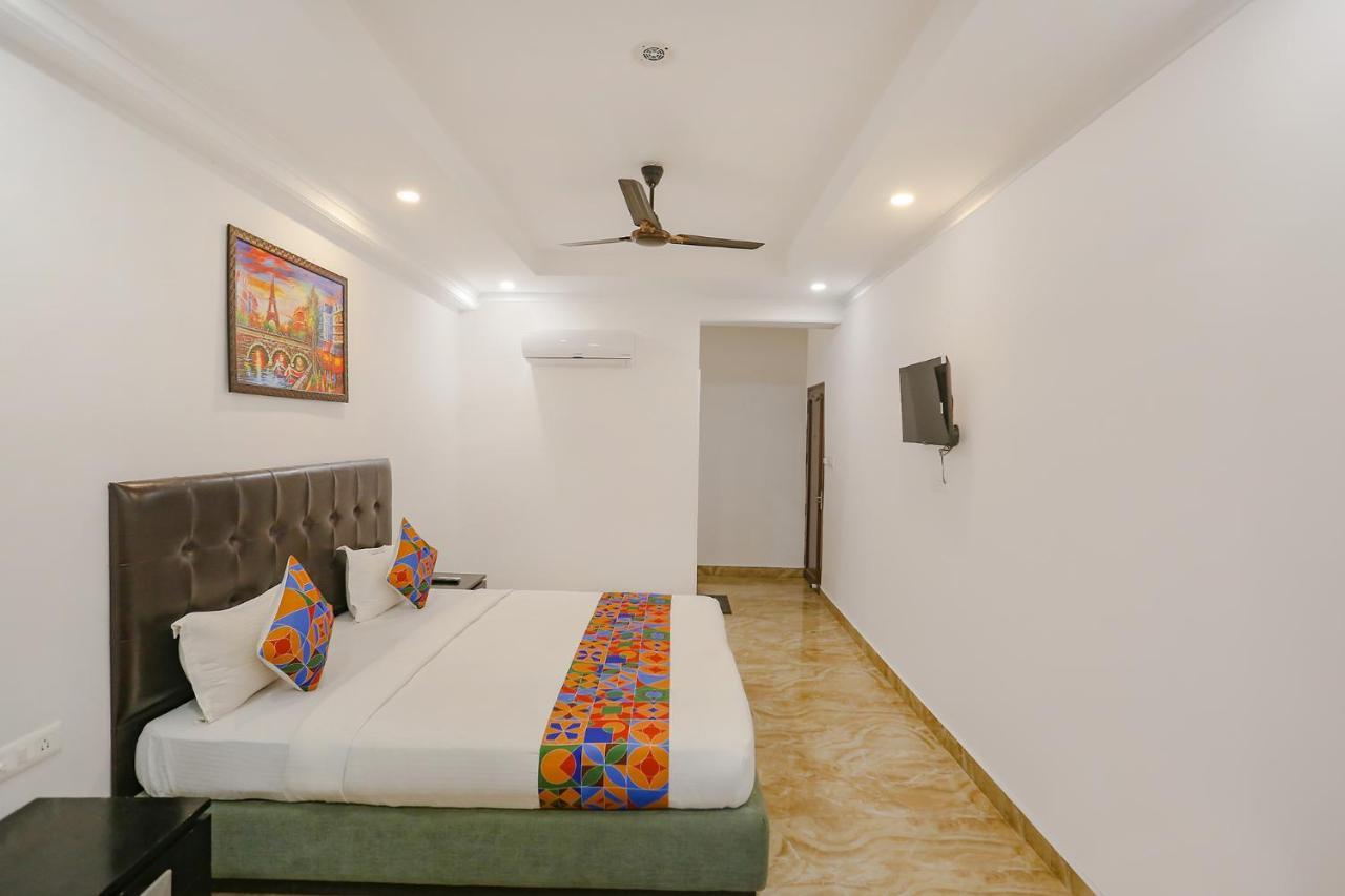 Fabexpress Taj Residency Near Yashobhoomi Convention Centre 호텔 델리 외부 사진