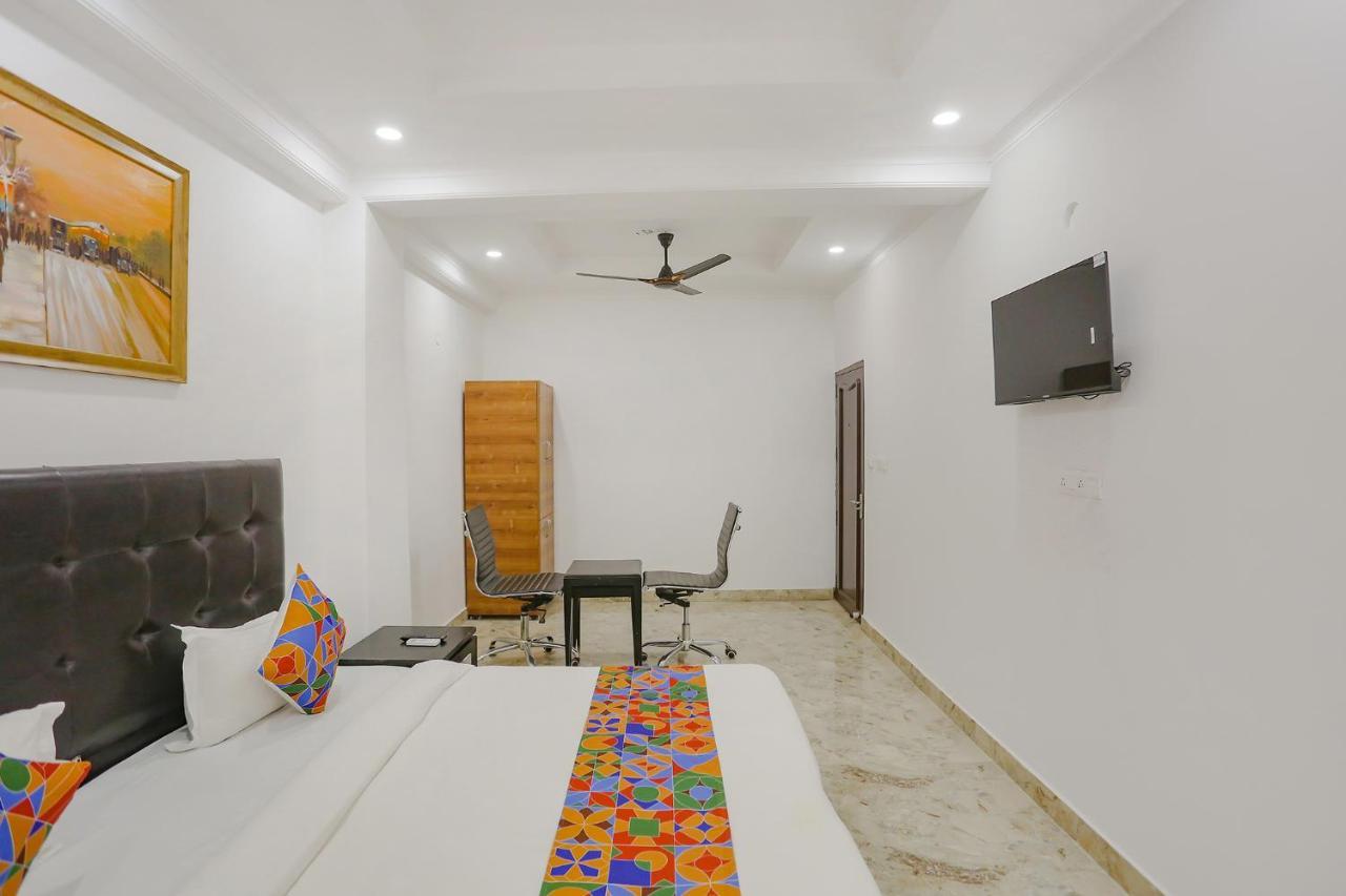 Fabexpress Taj Residency Near Yashobhoomi Convention Centre 호텔 델리 외부 사진