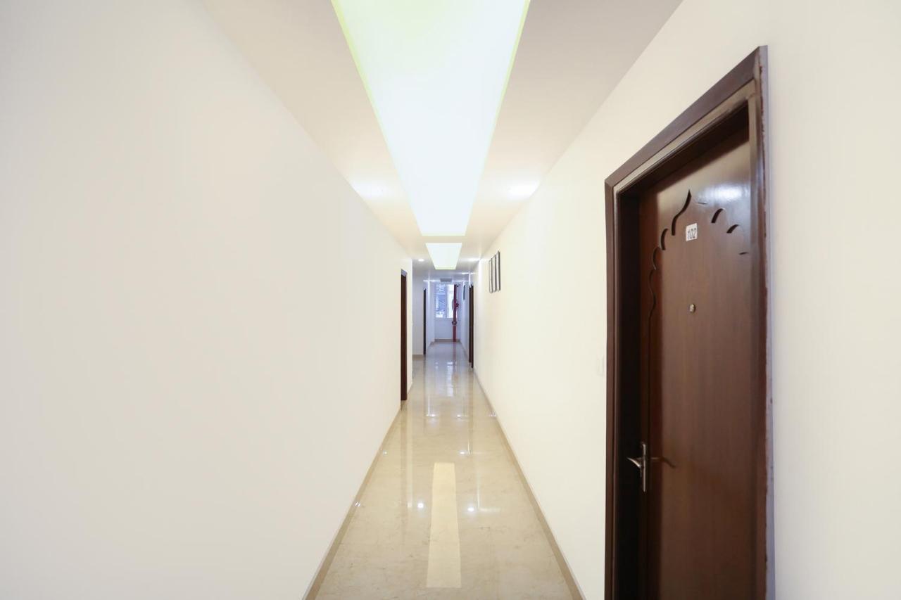 Fabexpress Taj Residency Near Yashobhoomi Convention Centre 호텔 델리 외부 사진