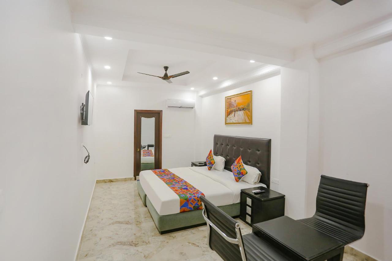 Fabexpress Taj Residency Near Yashobhoomi Convention Centre 호텔 델리 외부 사진