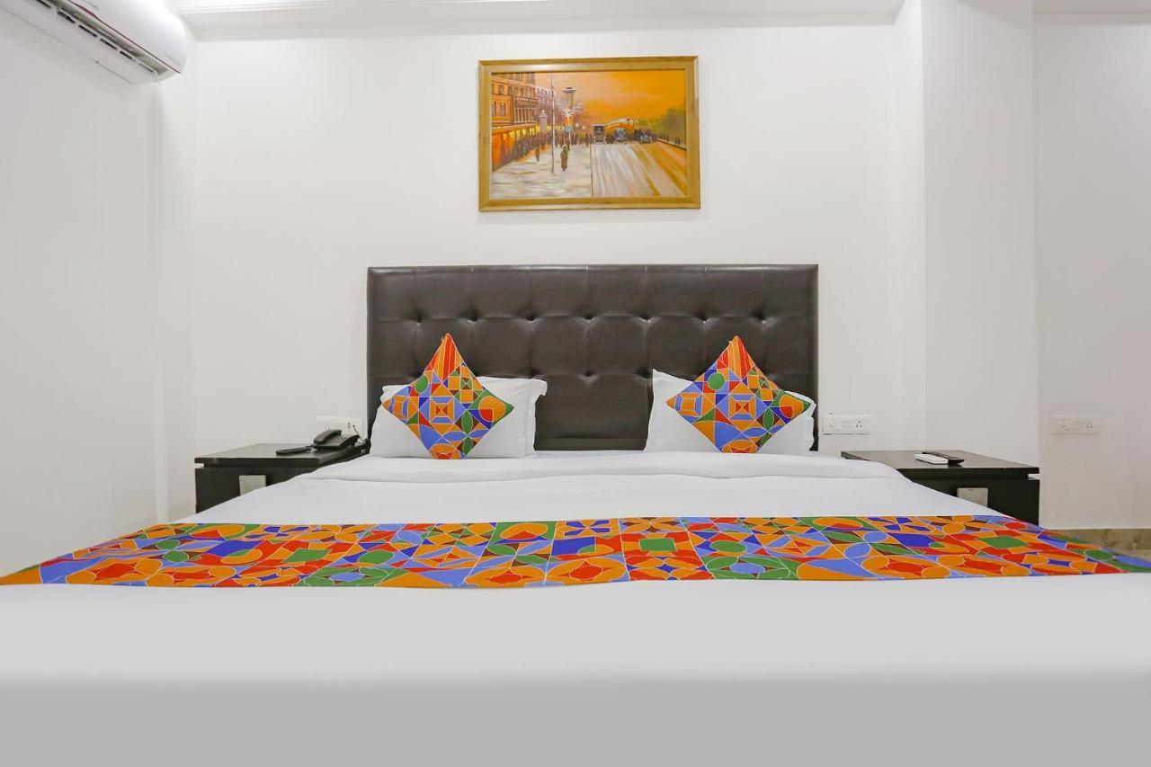 Fabexpress Taj Residency Near Yashobhoomi Convention Centre 호텔 델리 외부 사진